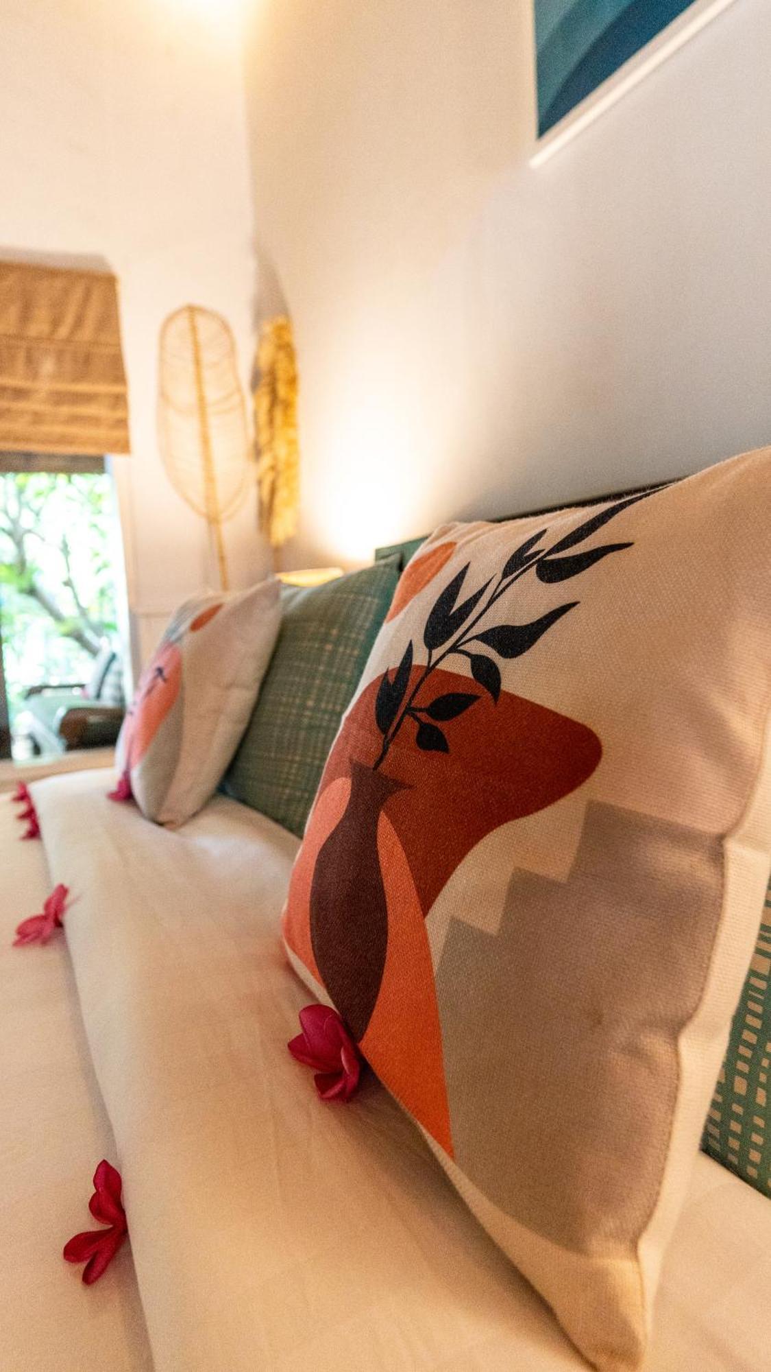 Bale Sampan Boutique Bungalows Τζίλι Τραγουανγκάν Εξωτερικό φωτογραφία