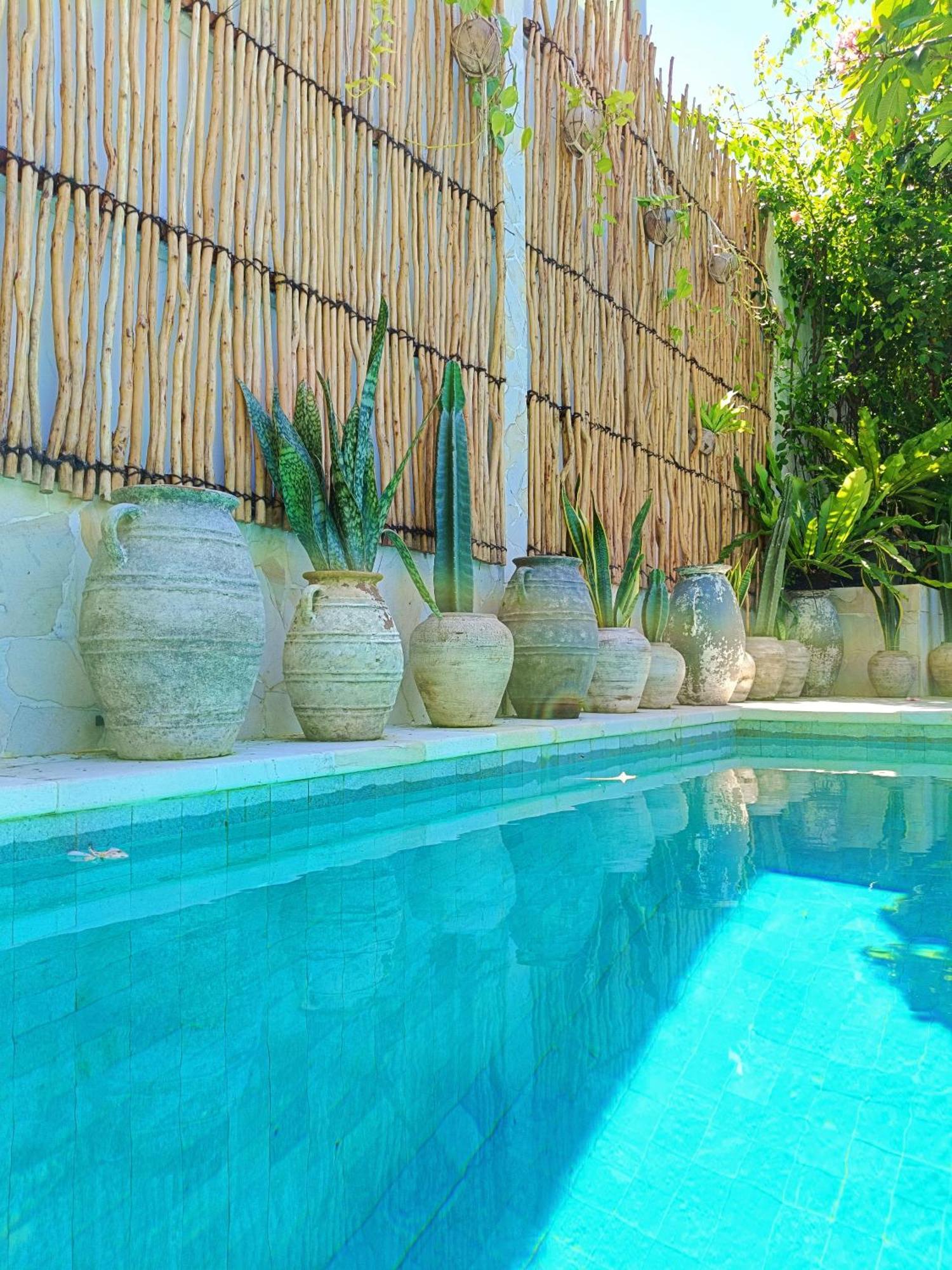 Bale Sampan Boutique Bungalows Τζίλι Τραγουανγκάν Εξωτερικό φωτογραφία